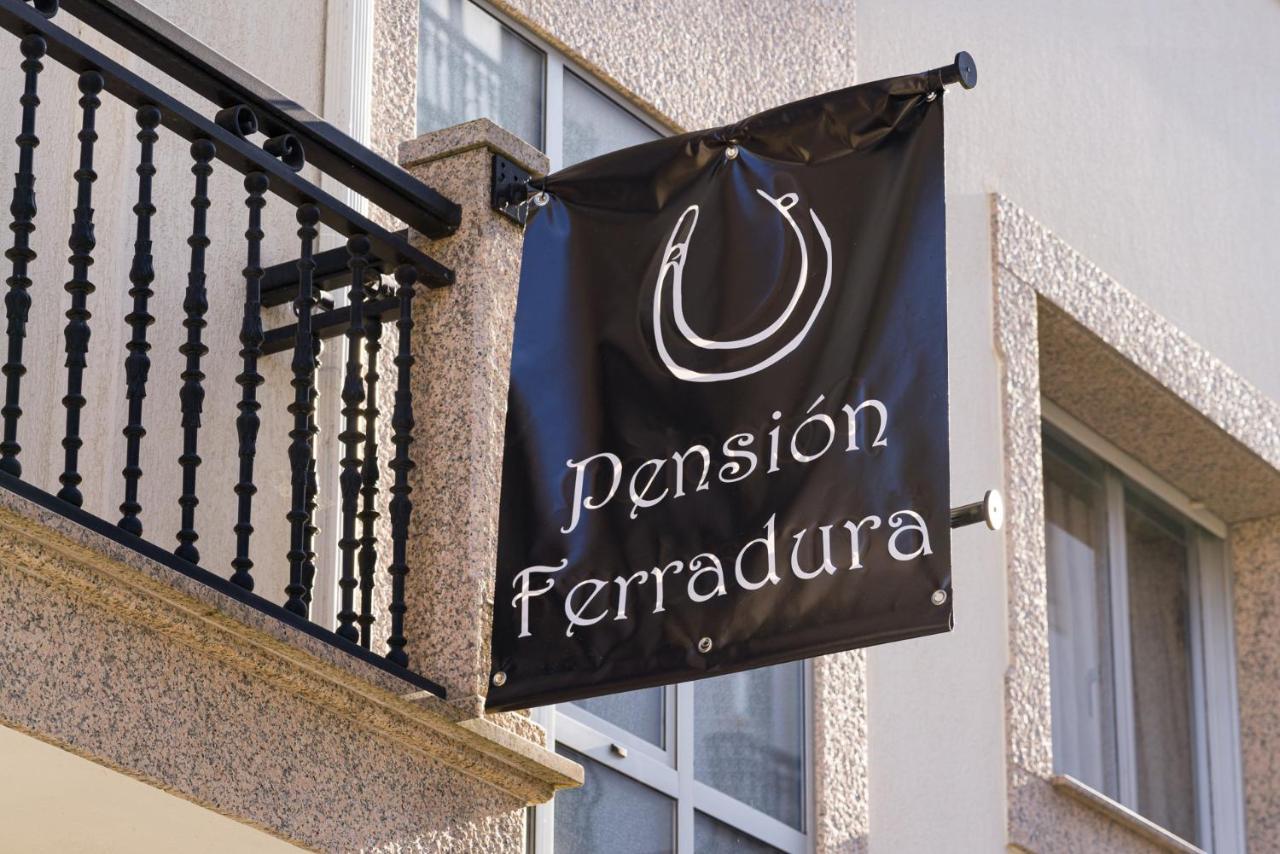 Pension Ferradura Melide Eksteriør bilde